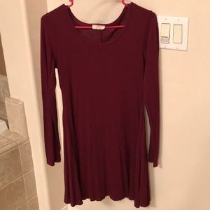 Maroon long sleeve dress